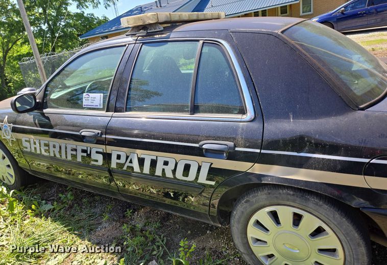 image for item ED2031 2009 Ford Crown Victoria Police Interceptor 