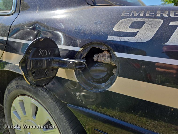 image for item ED2031 2009 Ford Crown Victoria Police Interceptor 