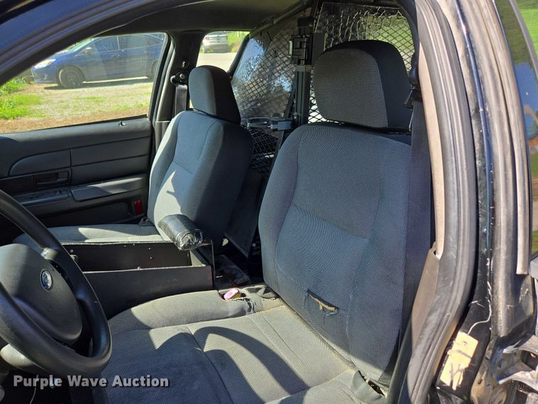 image for item ED2031 2009 Ford Crown Victoria Police Interceptor 