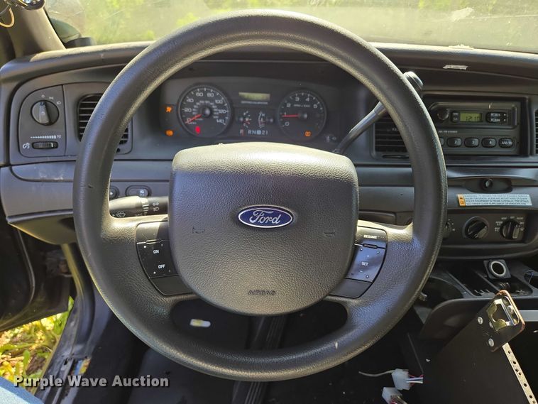 image for item ED2031 2009 Ford Crown Victoria Police Interceptor 