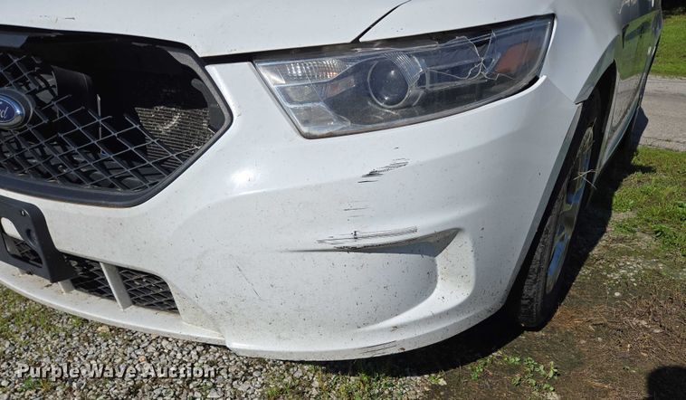 image for item ED2032 2017 Ford Taurus Police Interceptor 