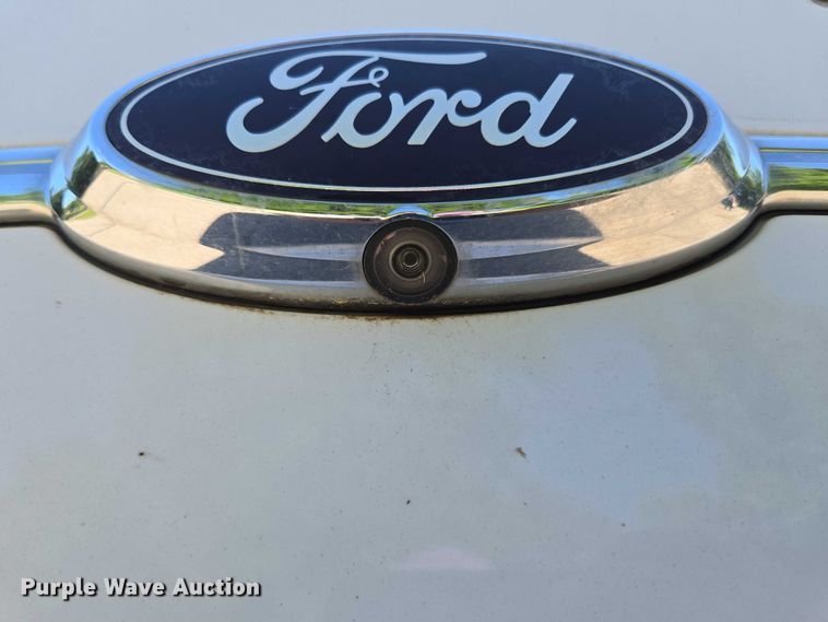 image for item ED2032 2017 Ford Taurus Police Interceptor 