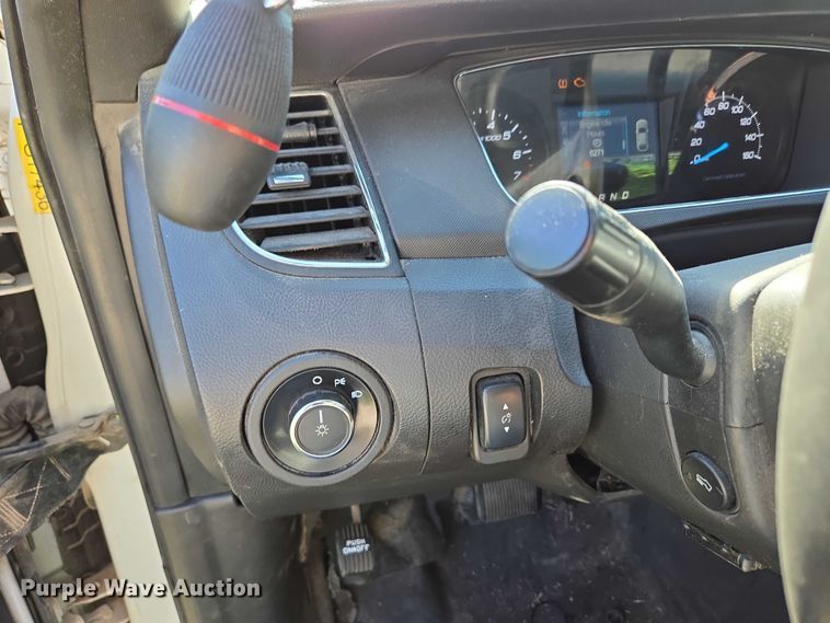 image for item ED2032 2017 Ford Taurus Police Interceptor 