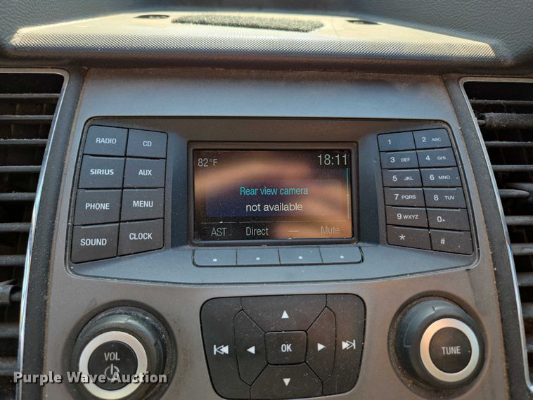 image for item ED2032 2017 Ford Taurus Police Interceptor 