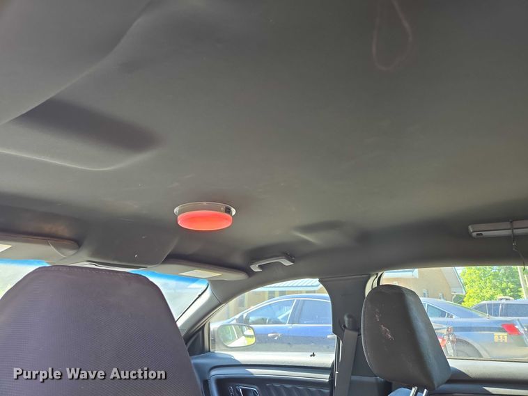 image for item ED2032 2017 Ford Taurus Police Interceptor 