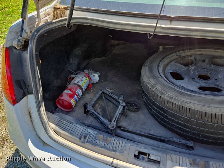 image for item ED2032 2017 Ford Taurus Police Interceptor 