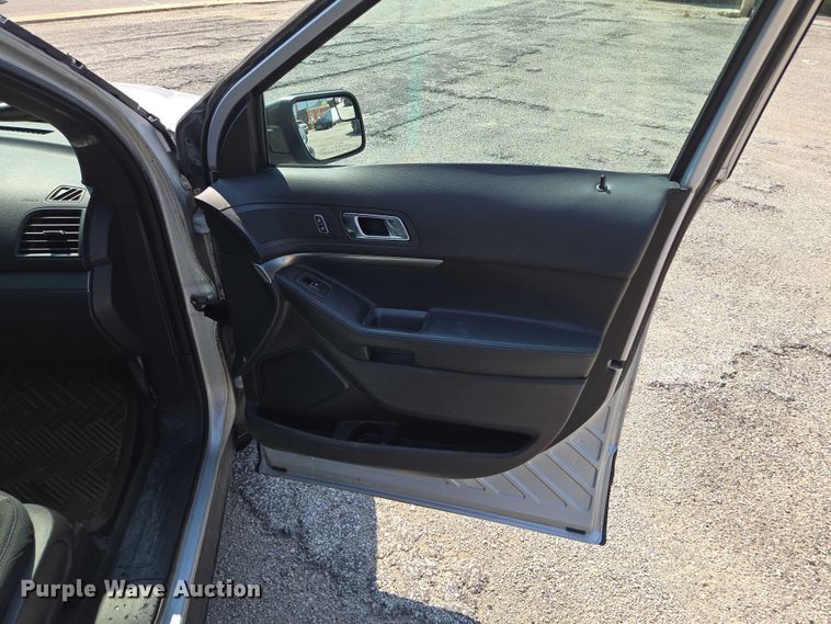 image for item EF1500 2014 Ford Explorer Police Interceptor SUV