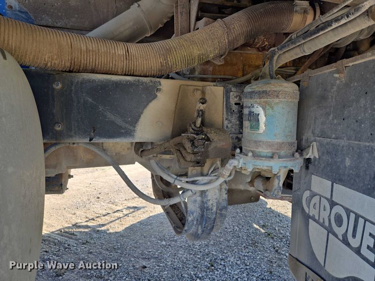 image for item EF1504 1987 Kenworth K 100E semi truck