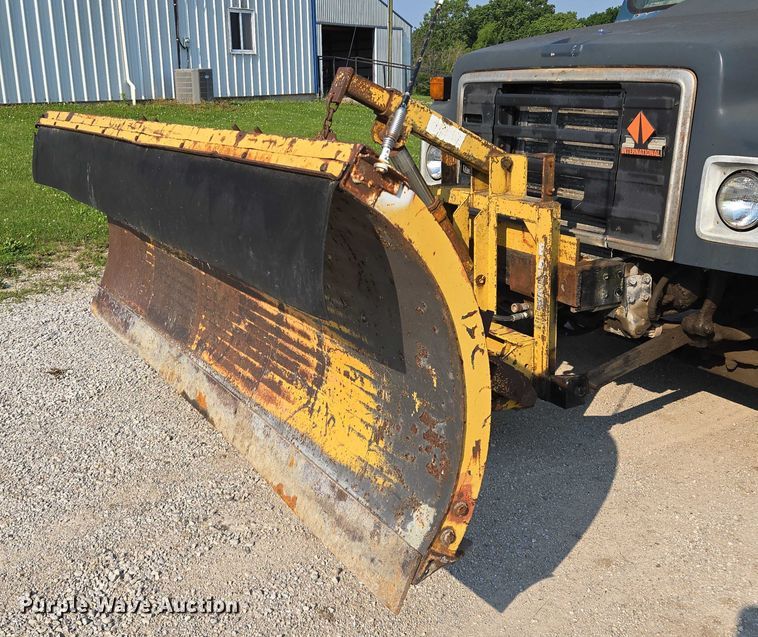 image for item EF1505 1989 International F1954 dump truck