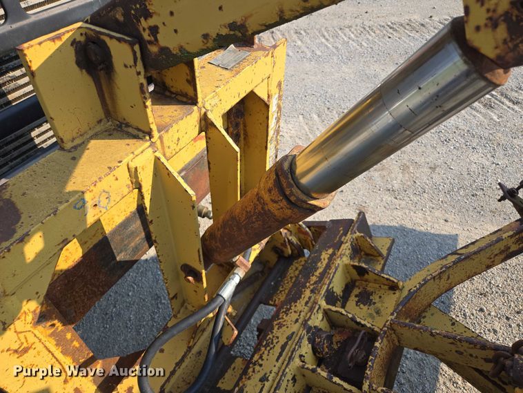 image for item EF1505 1989 International F1954 dump truck