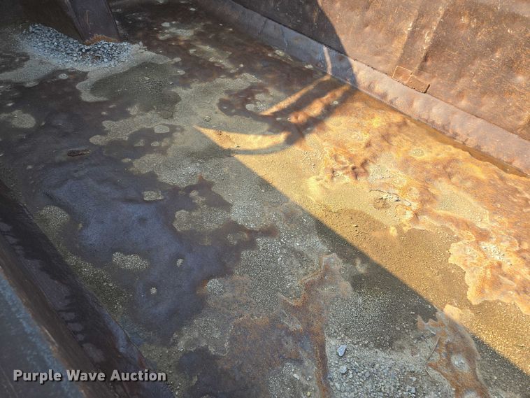 image for item EF1505 1989 International F1954 dump truck