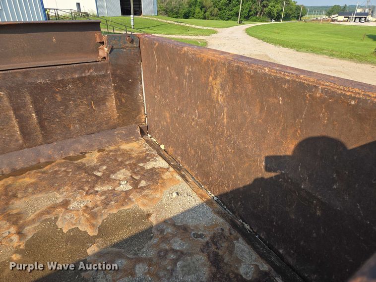 image for item EF1505 1989 International F1954 dump truck