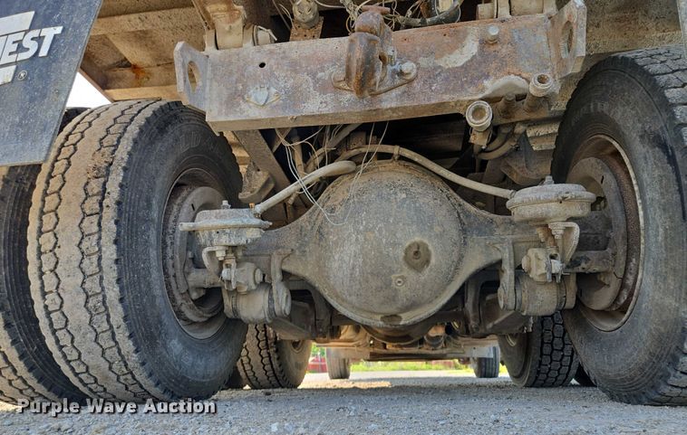 image for item EF1505 1989 International F1954 dump truck