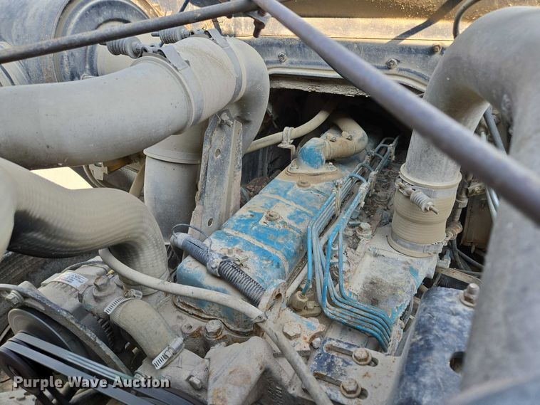 image for item EF1505 1989 International F1954 dump truck