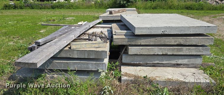 image for item EF1506 Approximately 16 concrete slabs 