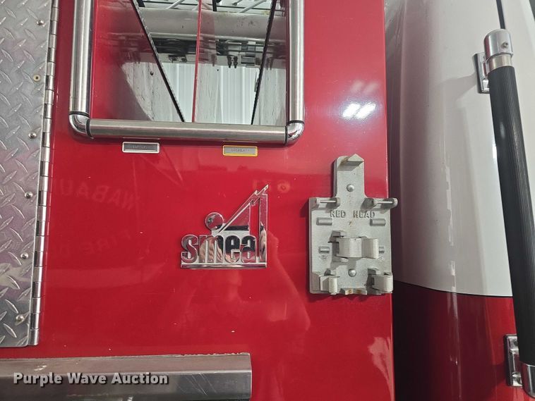 image for item EF3506 1994 International 4900 ladder fire truck