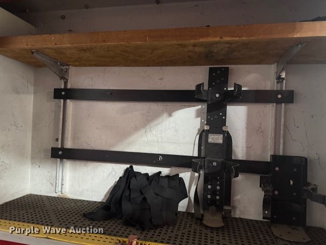 image for item EF3506 1994 International 4900 ladder fire truck