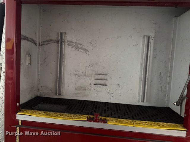 image for item EF3506 1994 International 4900 ladder fire truck