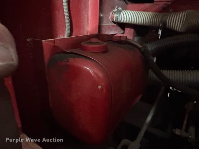 image for item EF3506 1994 International 4900 ladder fire truck