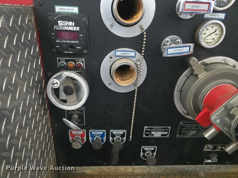 image for item EF3506 1994 International 4900 ladder fire truck