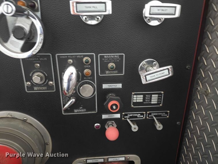 image for item EF3506 1994 International 4900 ladder fire truck