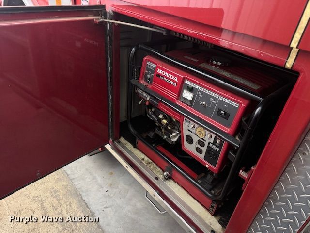 image for item EF3506 1994 International 4900 ladder fire truck
