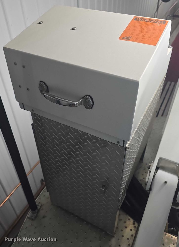 image for item EF3506 1994 International 4900 ladder fire truck