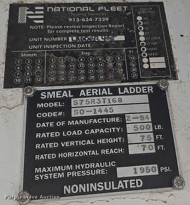 image for item EF3506 1994 International 4900 ladder fire truck