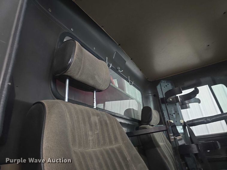 image for item EF3506 1994 International 4900 ladder fire truck