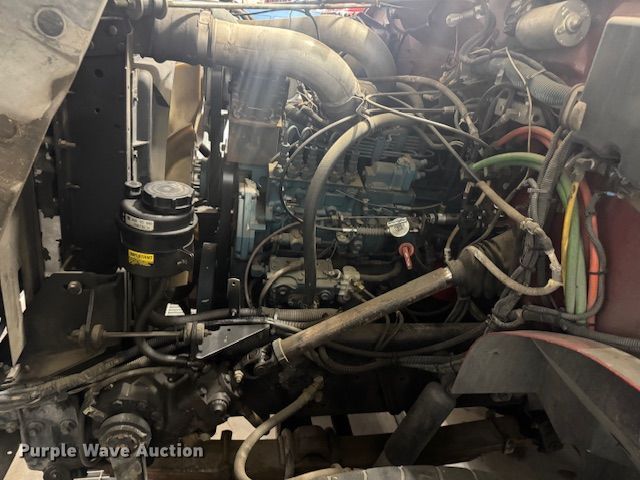 image for item EF3506 1994 International 4900 ladder fire truck