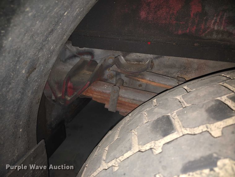 image for item EF3506 1994 International 4900 ladder fire truck