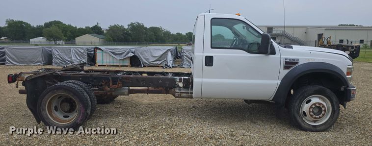 image for item EF3509 2008 Ford F550 Super Duty XL truck cab and chassis