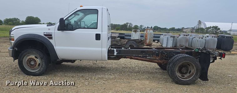 image for item EF3509 2008 Ford F550 Super Duty XL truck cab and chassis