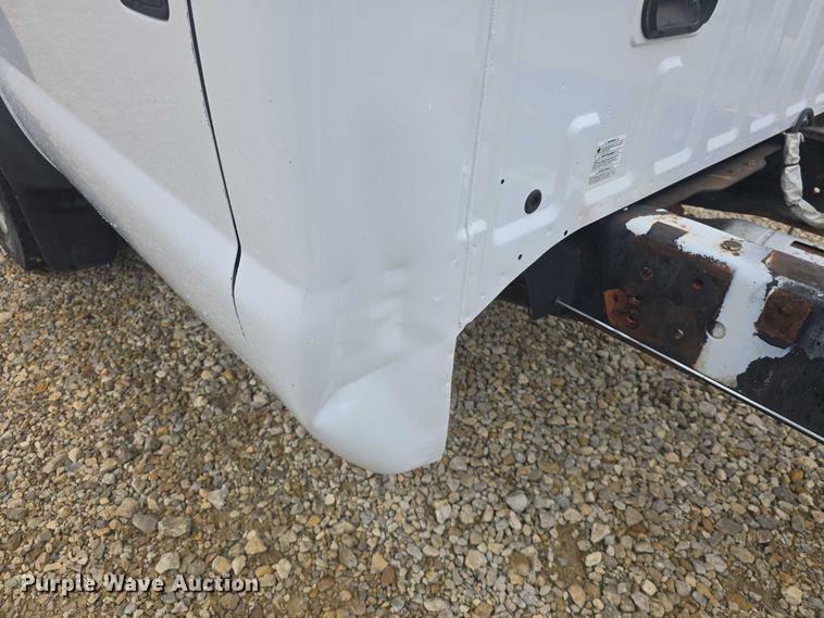 image for item EF3509 2008 Ford F550 Super Duty XL truck cab and chassis