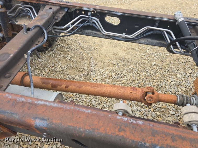 image for item EF3509 2008 Ford F550 Super Duty XL truck cab and chassis