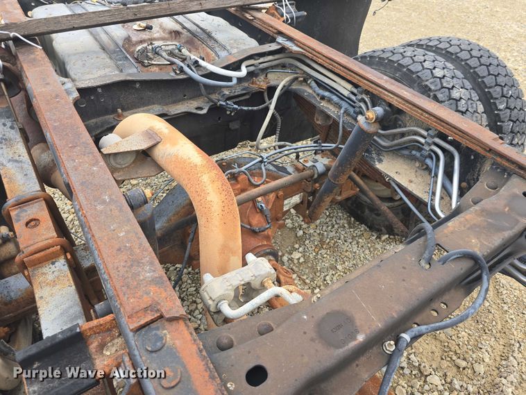 image for item EF3509 2008 Ford F550 Super Duty XL truck cab and chassis