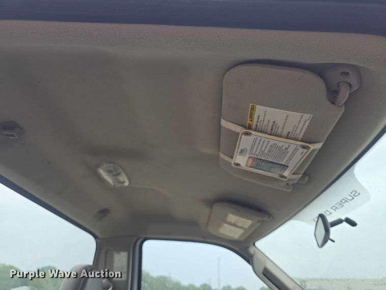 image for item EF3509 2008 Ford F550 Super Duty XL truck cab and chassis