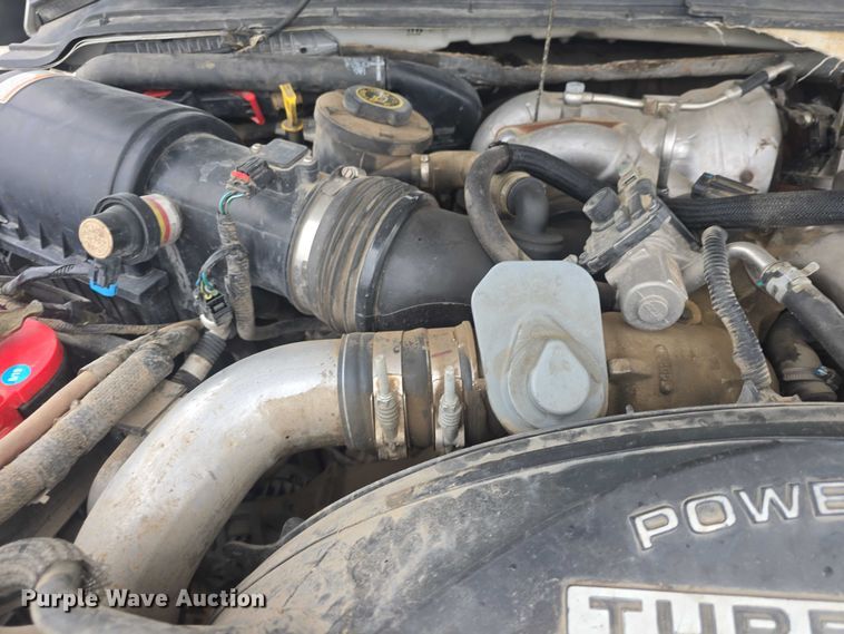 image for item EF3509 2008 Ford F550 Super Duty XL truck cab and chassis