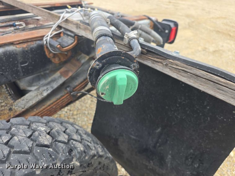 image for item EF3509 2008 Ford F550 Super Duty XL truck cab and chassis