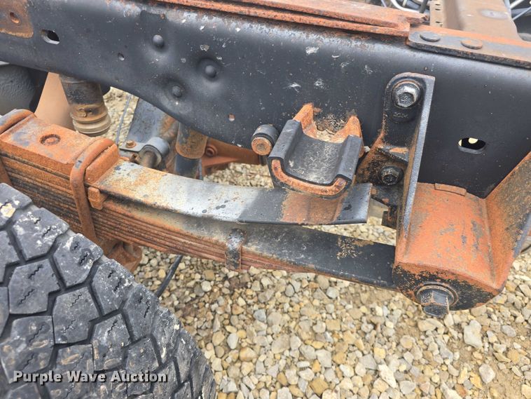 image for item EF3509 2008 Ford F550 Super Duty XL truck cab and chassis