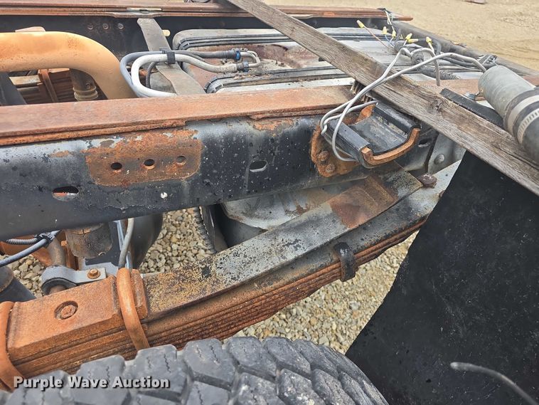 image for item EF3509 2008 Ford F550 Super Duty XL truck cab and chassis