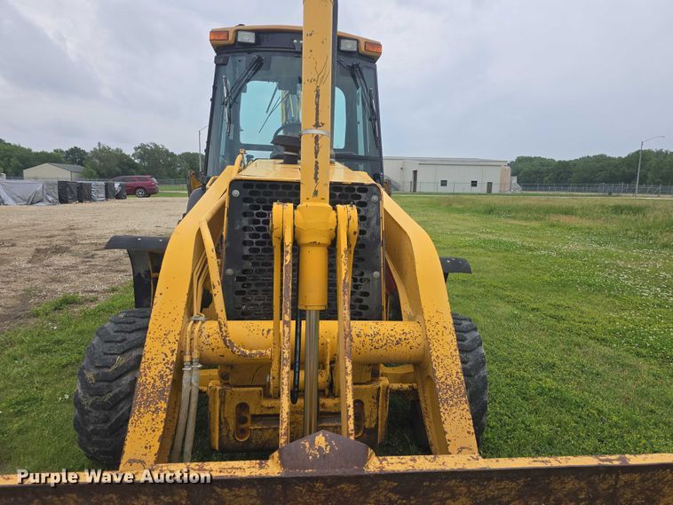 image for item EF3511 1997 John Deere 310E backhoe