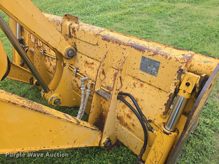 image for item EF3511 1997 John Deere 310E backhoe