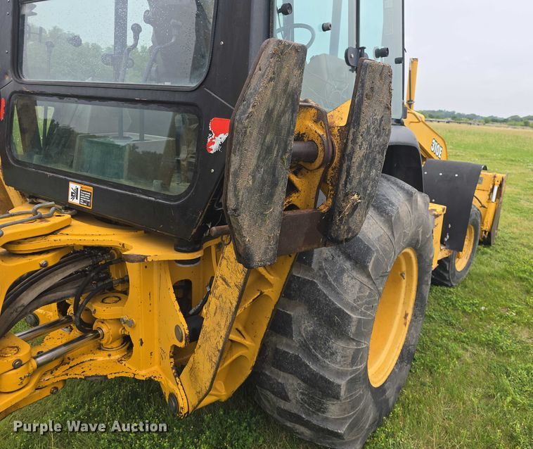image for item EF3511 1997 John Deere 310E backhoe
