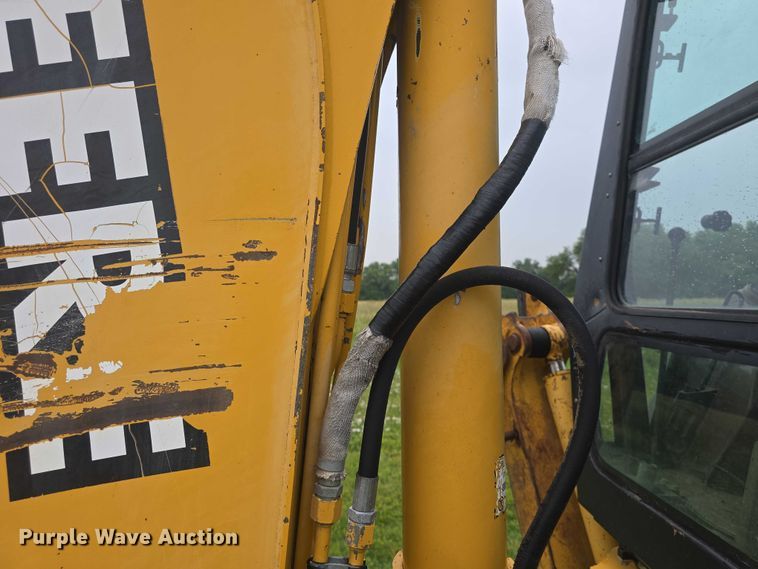 image for item EF3511 1997 John Deere 310E backhoe