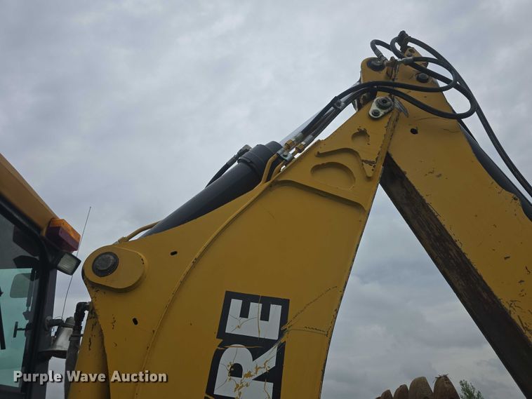 image for item EF3511 1997 John Deere 310E backhoe