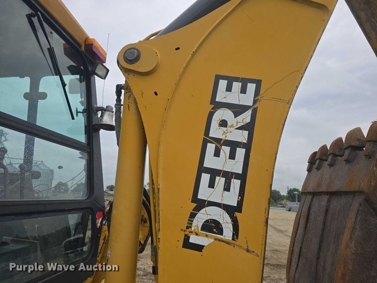 image for item EF3511 1997 John Deere 310E backhoe