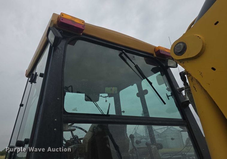 image for item EF3511 1997 John Deere 310E backhoe