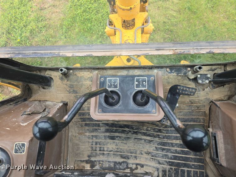 image for item EF3511 1997 John Deere 310E backhoe