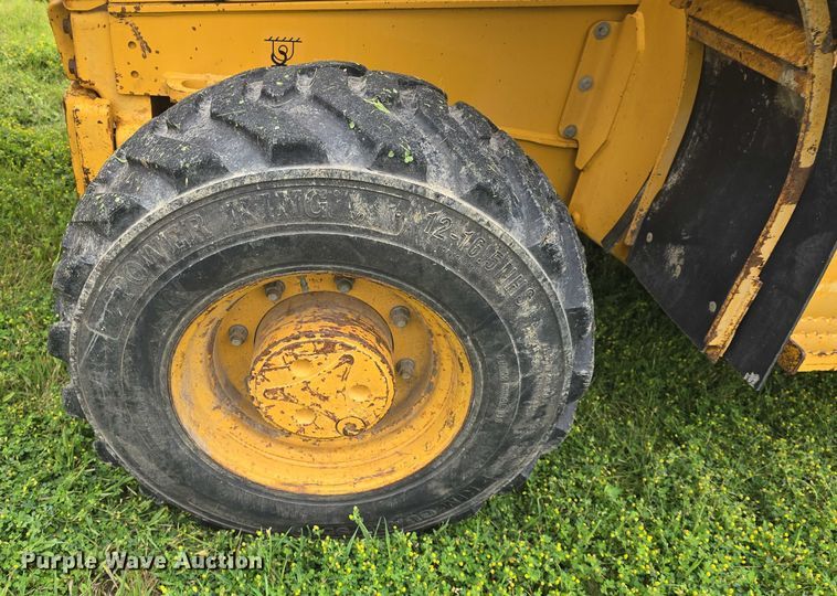 image for item EF3511 1997 John Deere 310E backhoe